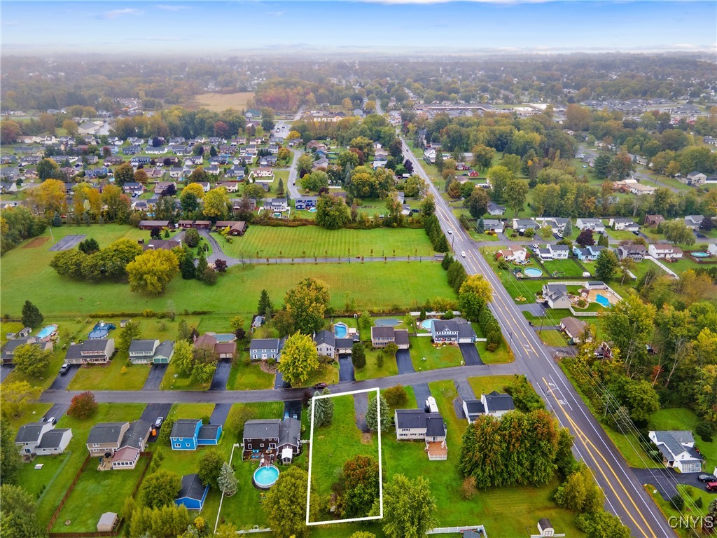 6208 Leslieanne Path