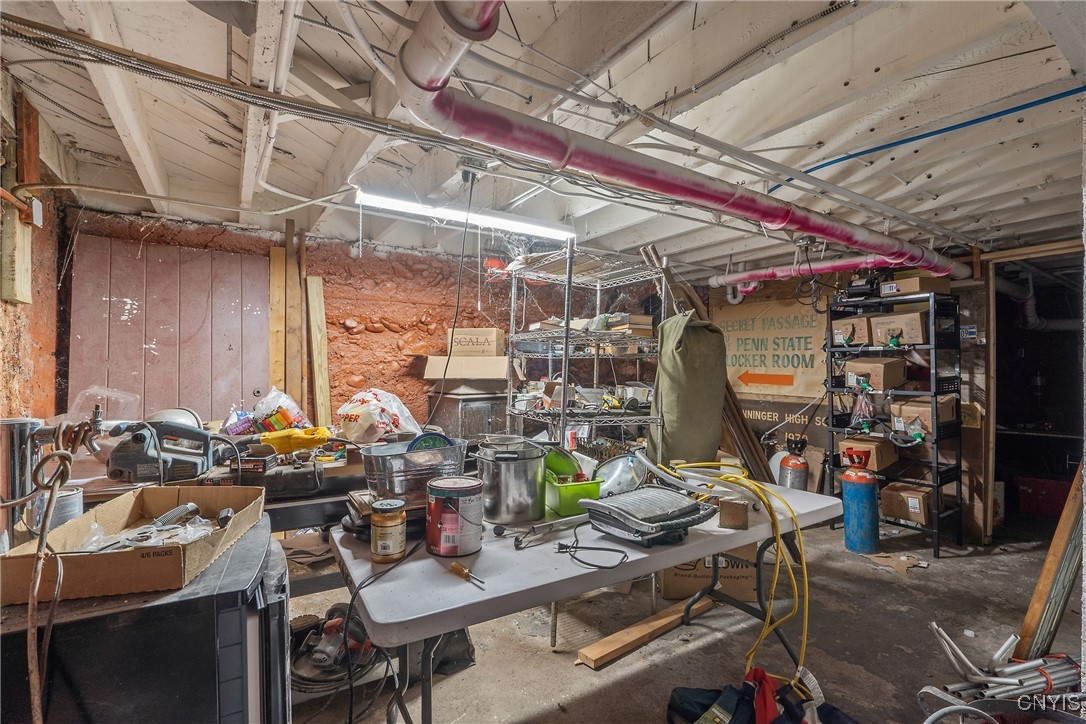 363 West Seneca Turnpike