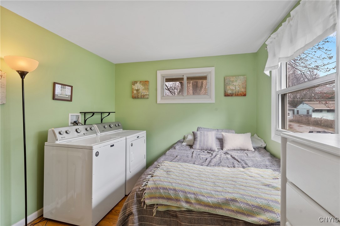 404 Wells Avenue East