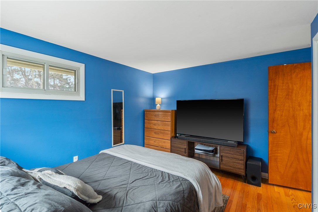 404 Wells Avenue East