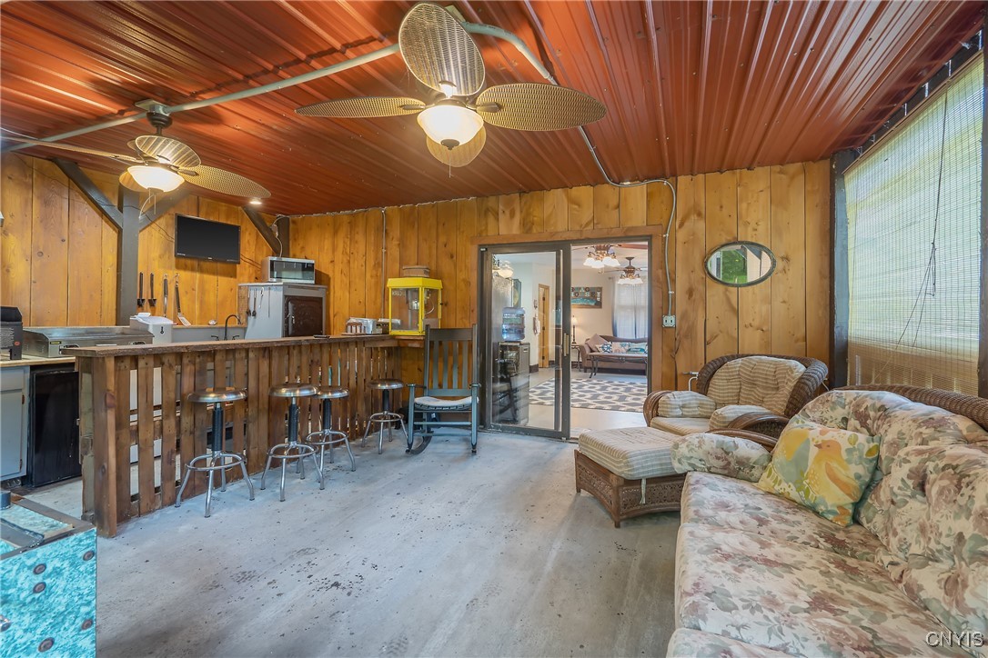 2012 Pleasant Avenue