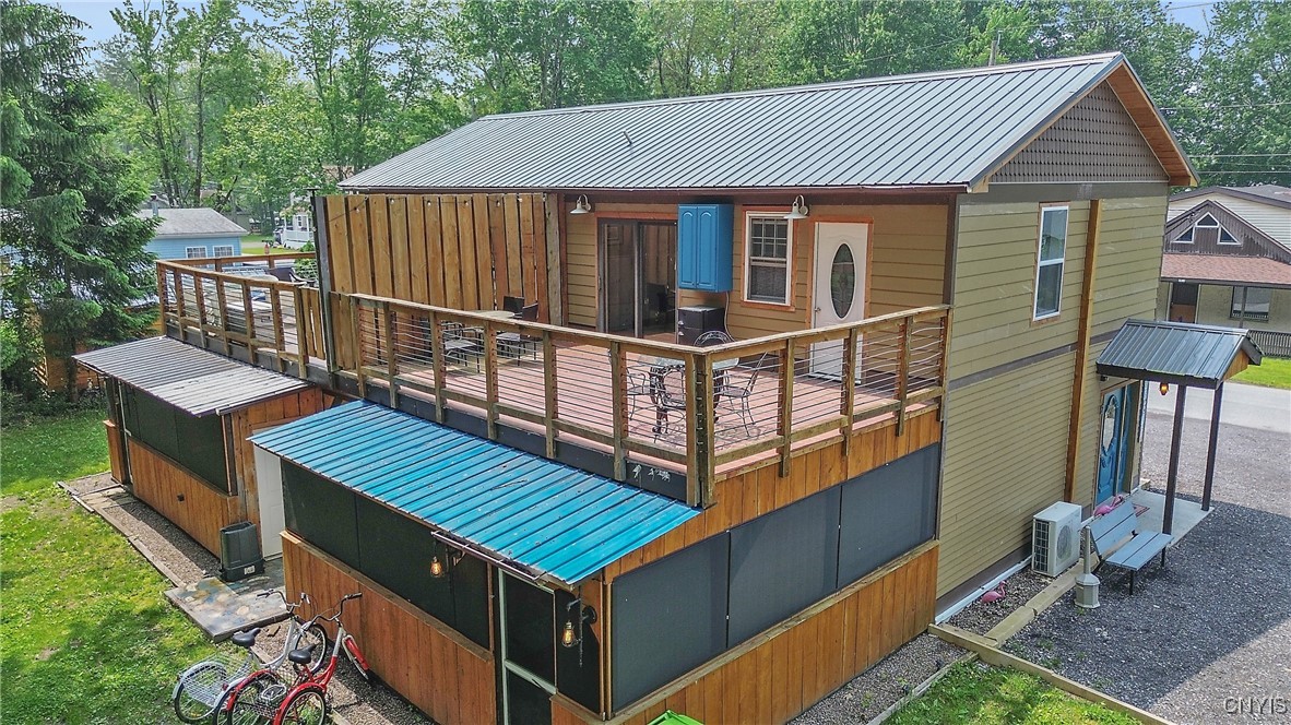 2012 Pleasant Avenue