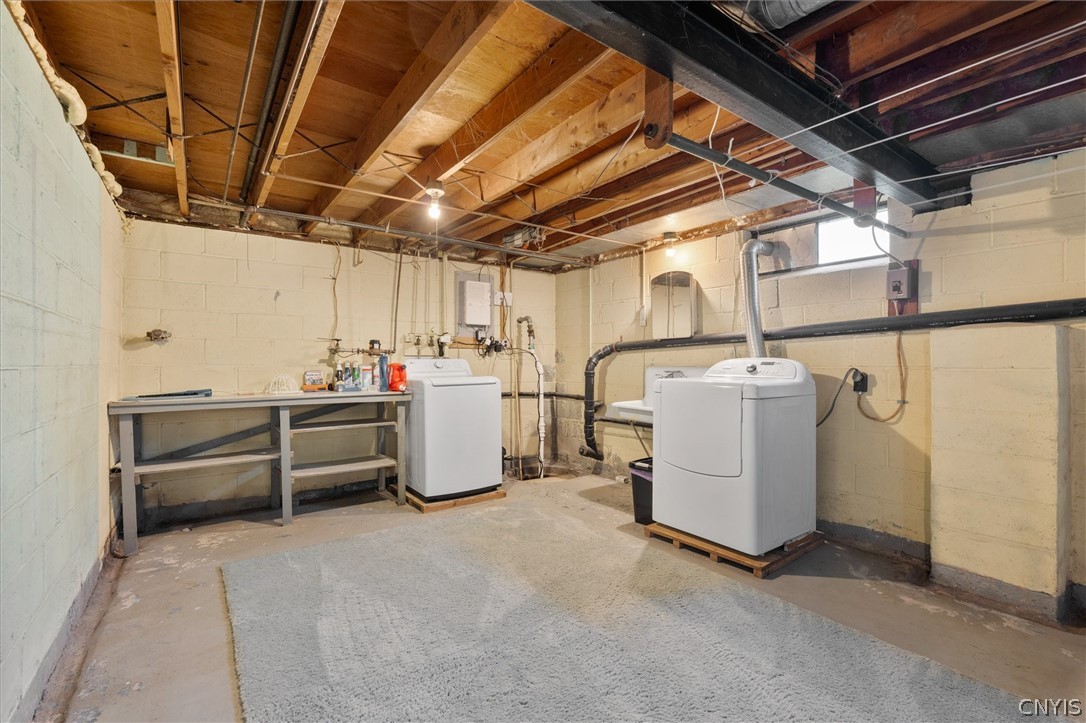37 Highland St Extension