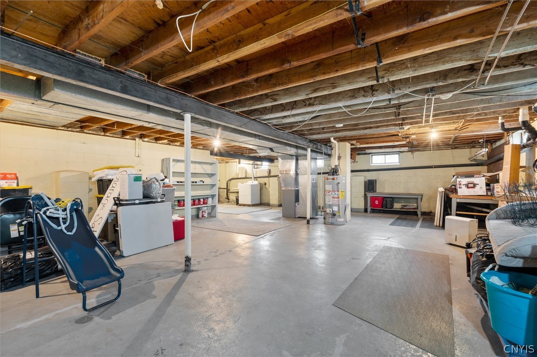 37 Highland St Extension