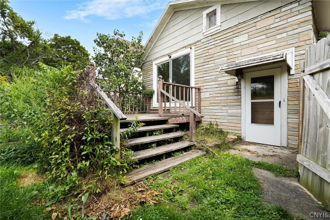 339 North Street