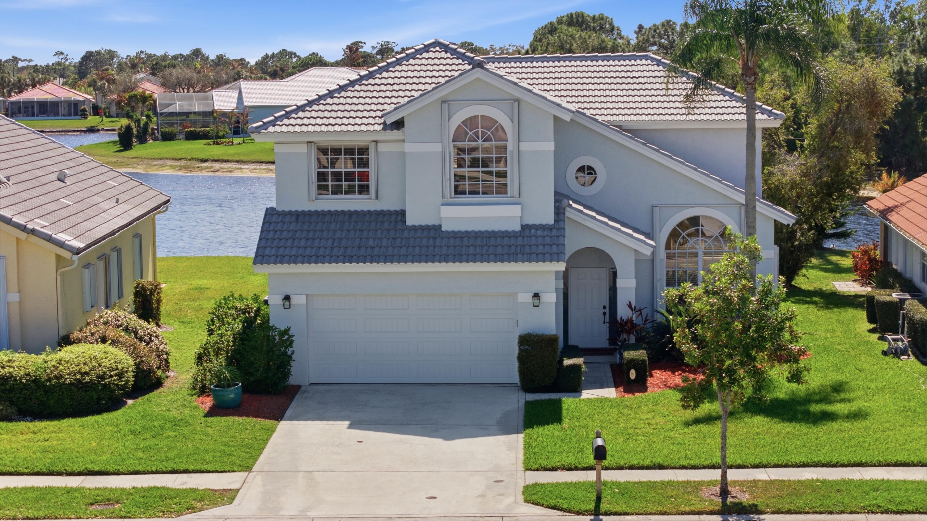 4956 SE Mariner Village Lane