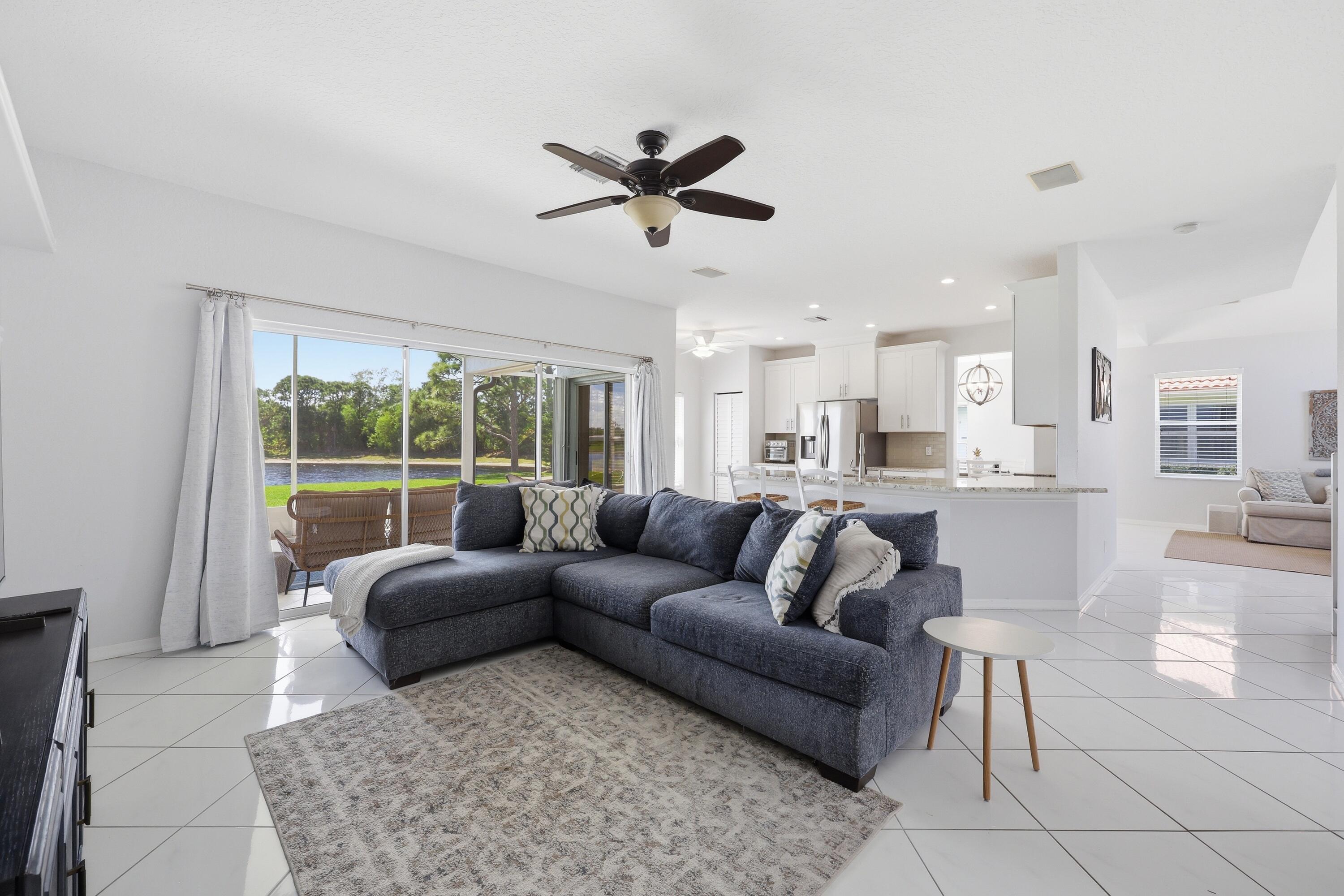 4956 SE Mariner Village Lane