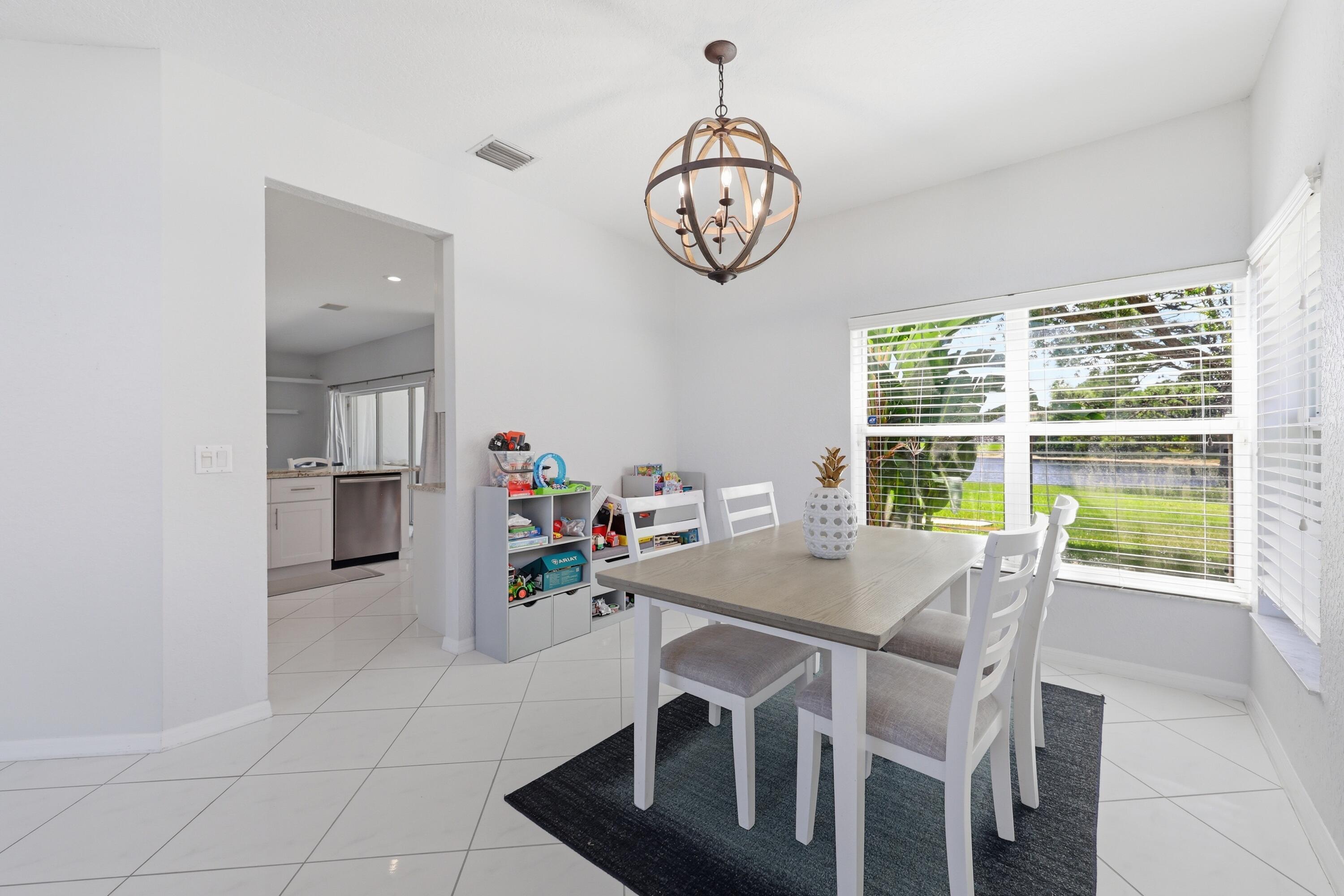 4956 SE Mariner Village Lane