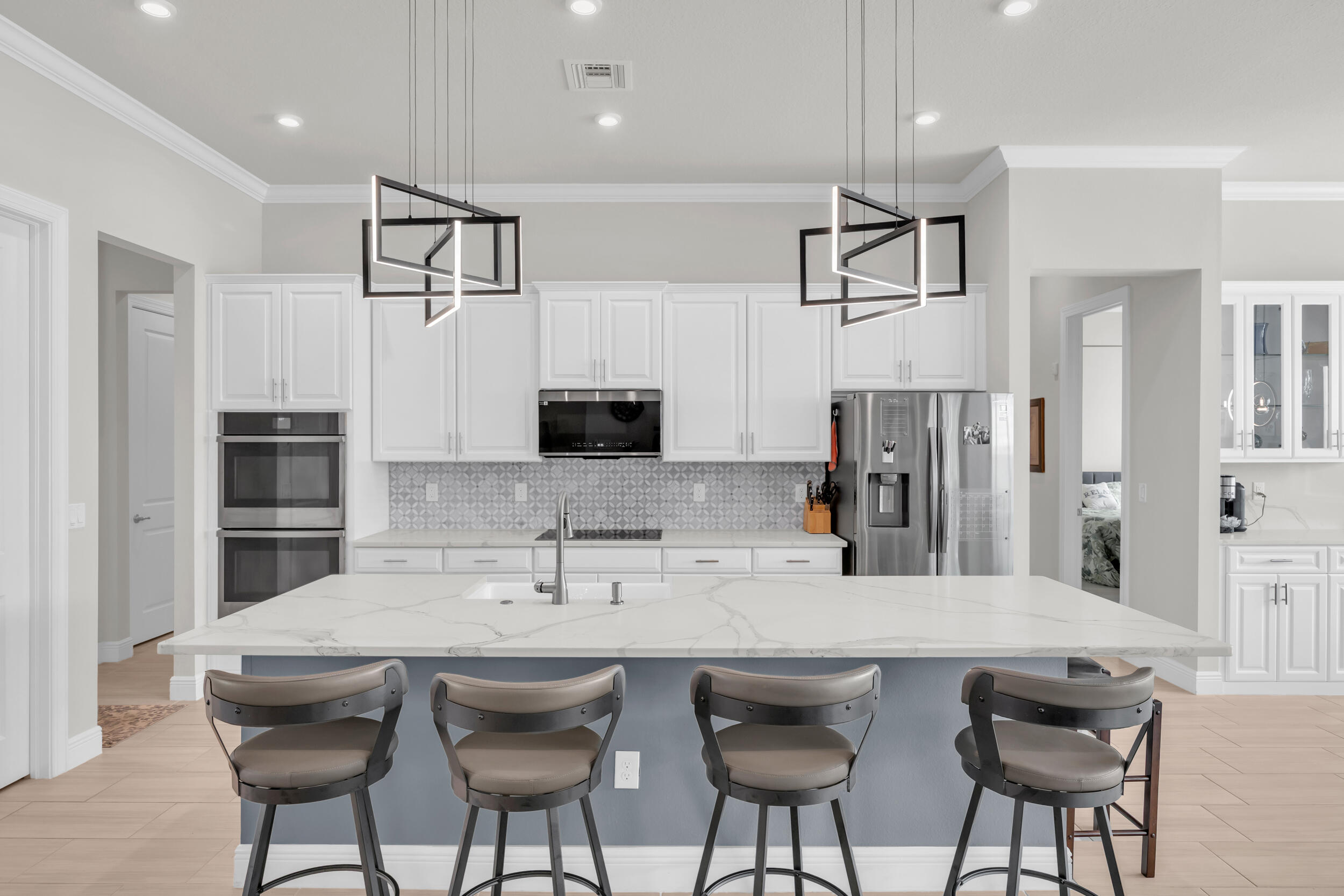 4973 SW Winchester Drive