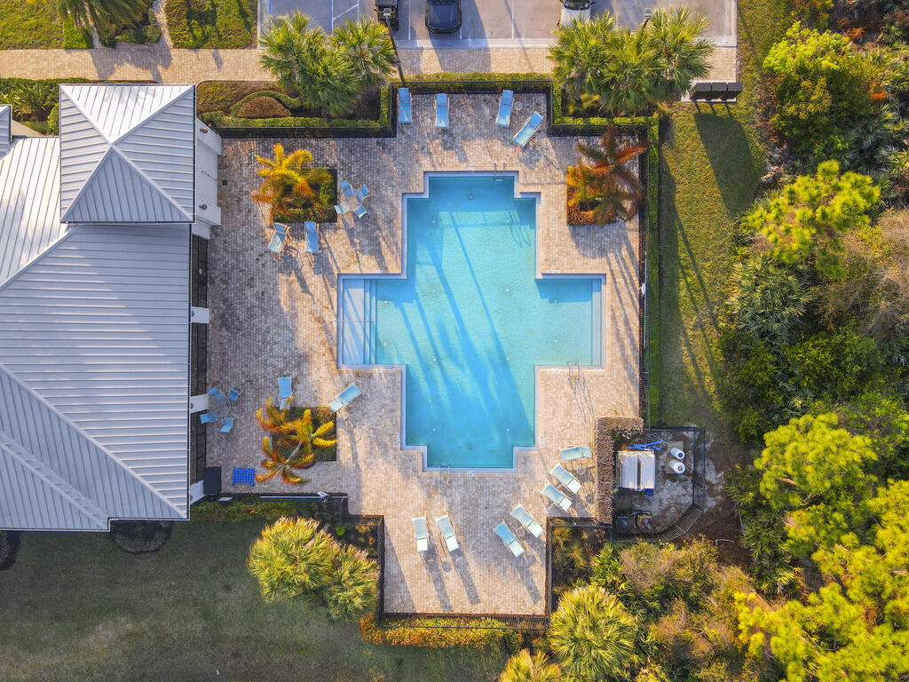 4973 SW Winchester Drive