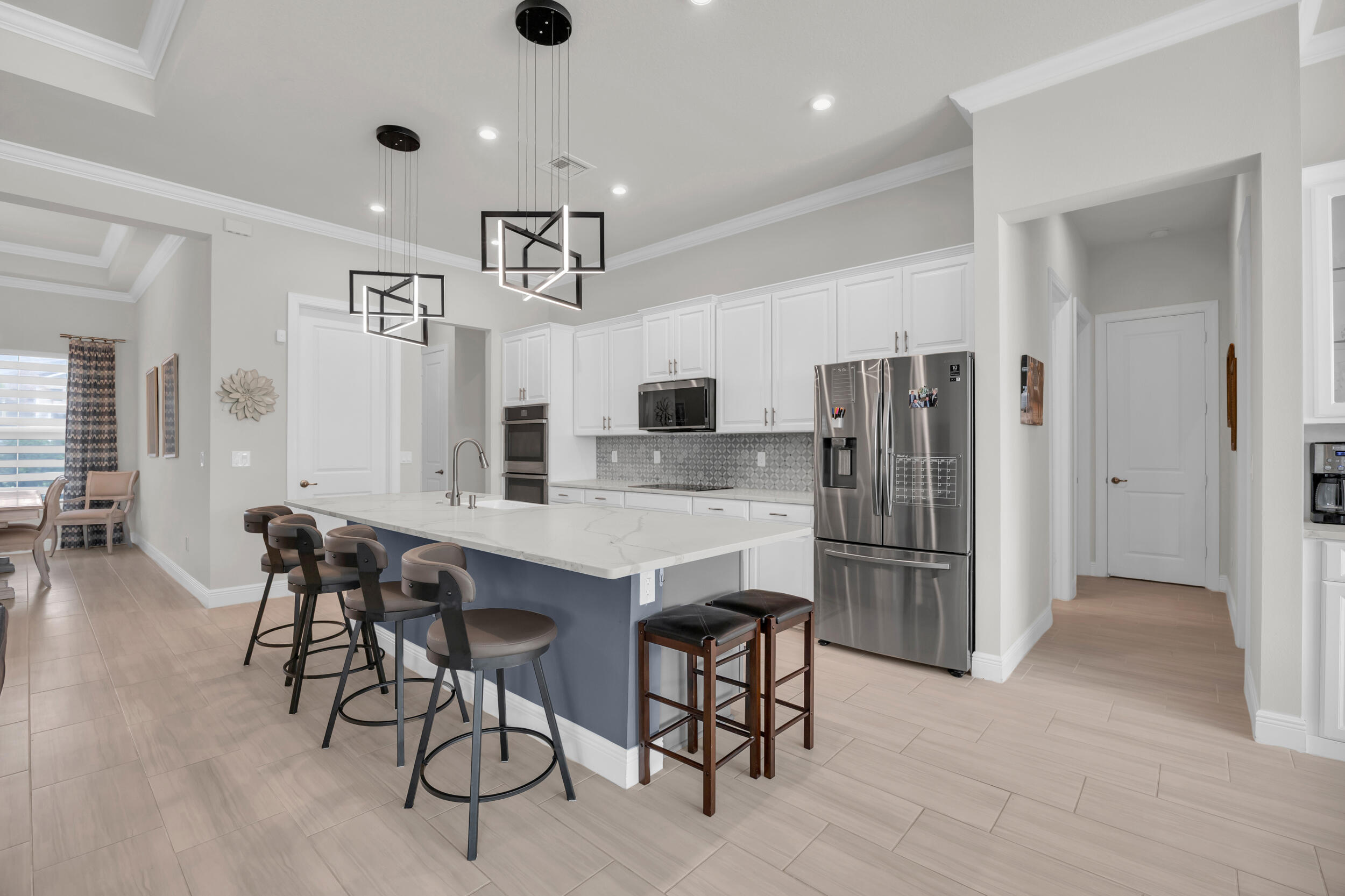 4973 SW Winchester Drive