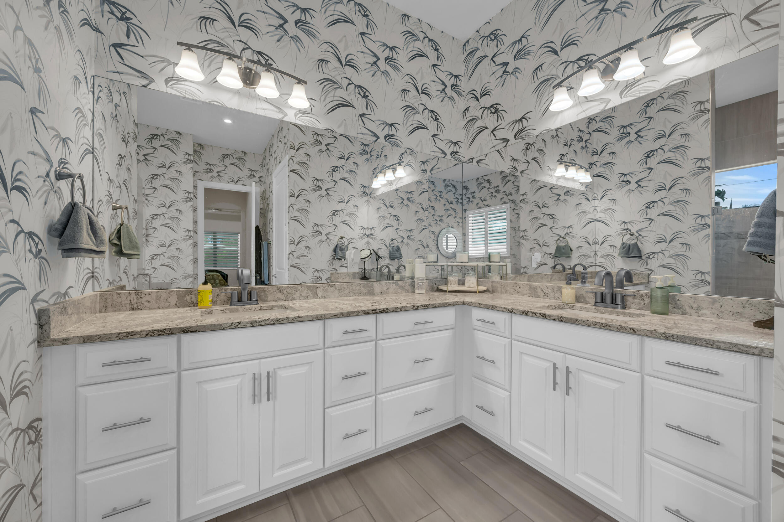 4973 SW Winchester Drive