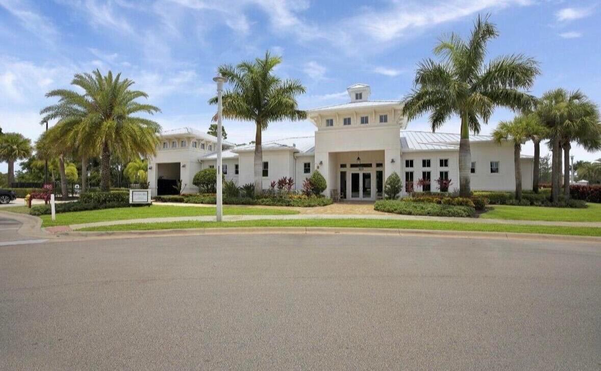 4973 SW Winchester Drive