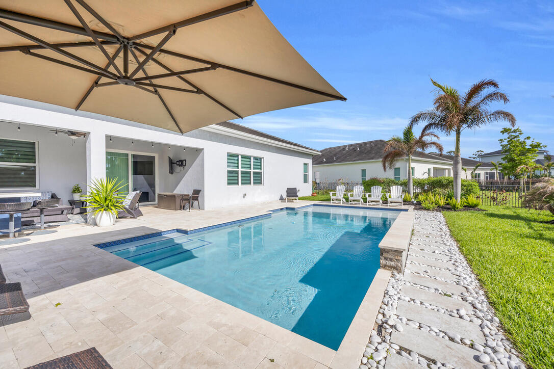 4973 SW Winchester Drive