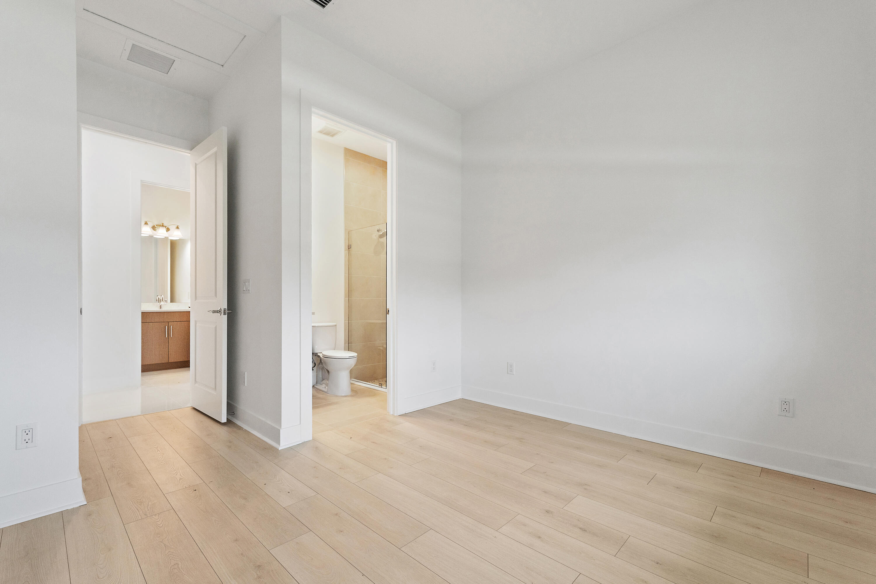 9508 St. Germain