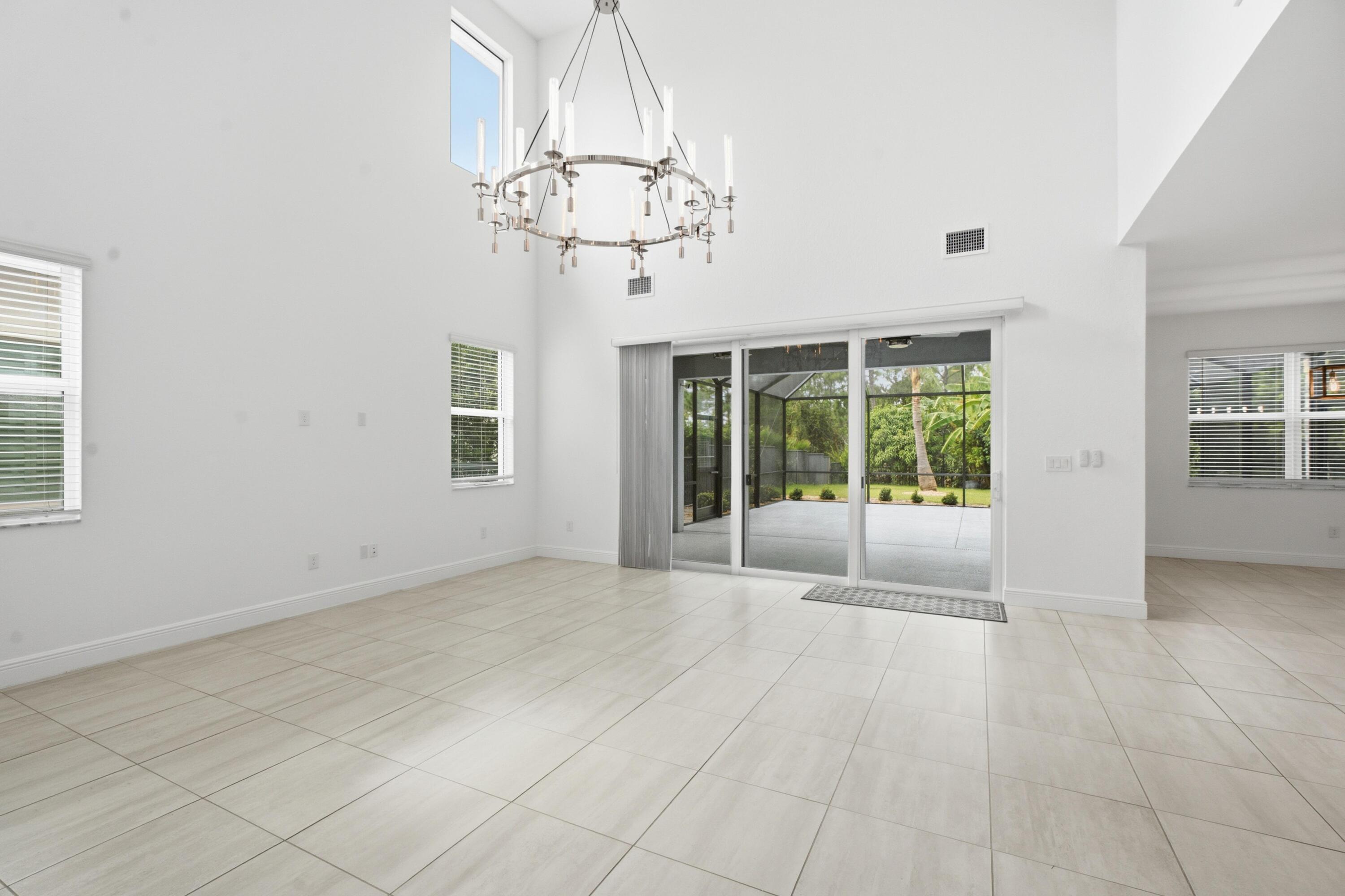 4764 SW BRIARWOOD Court