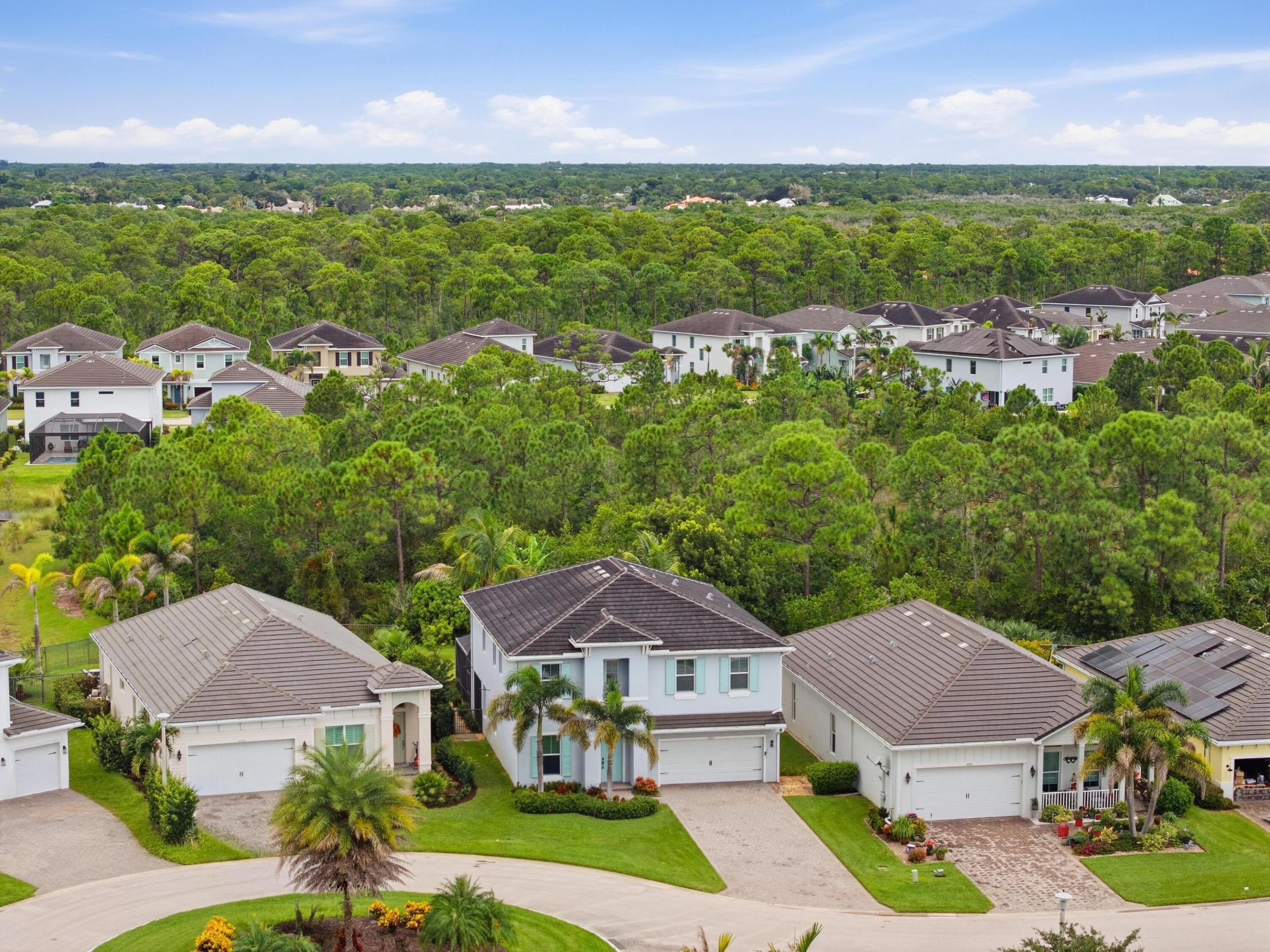 4764 SW BRIARWOOD Court