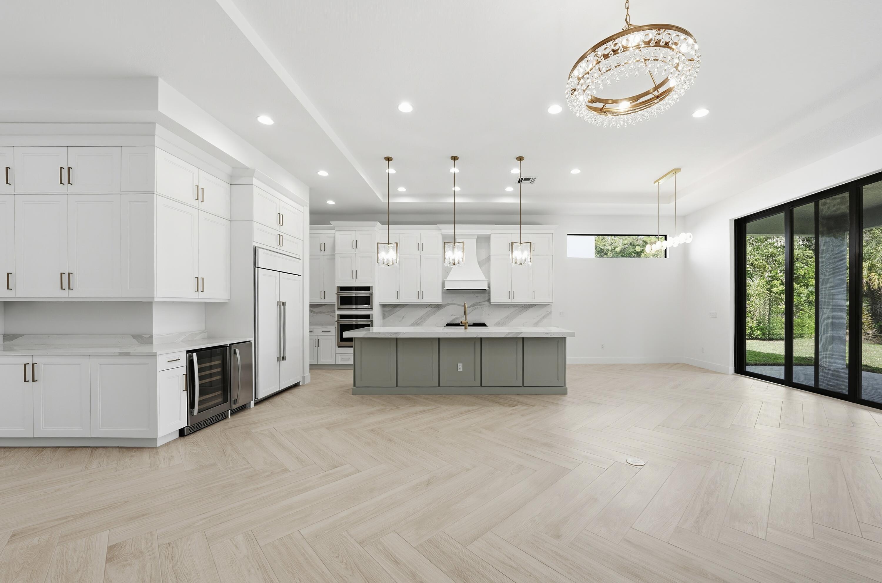 13306 ARTISAN Circle