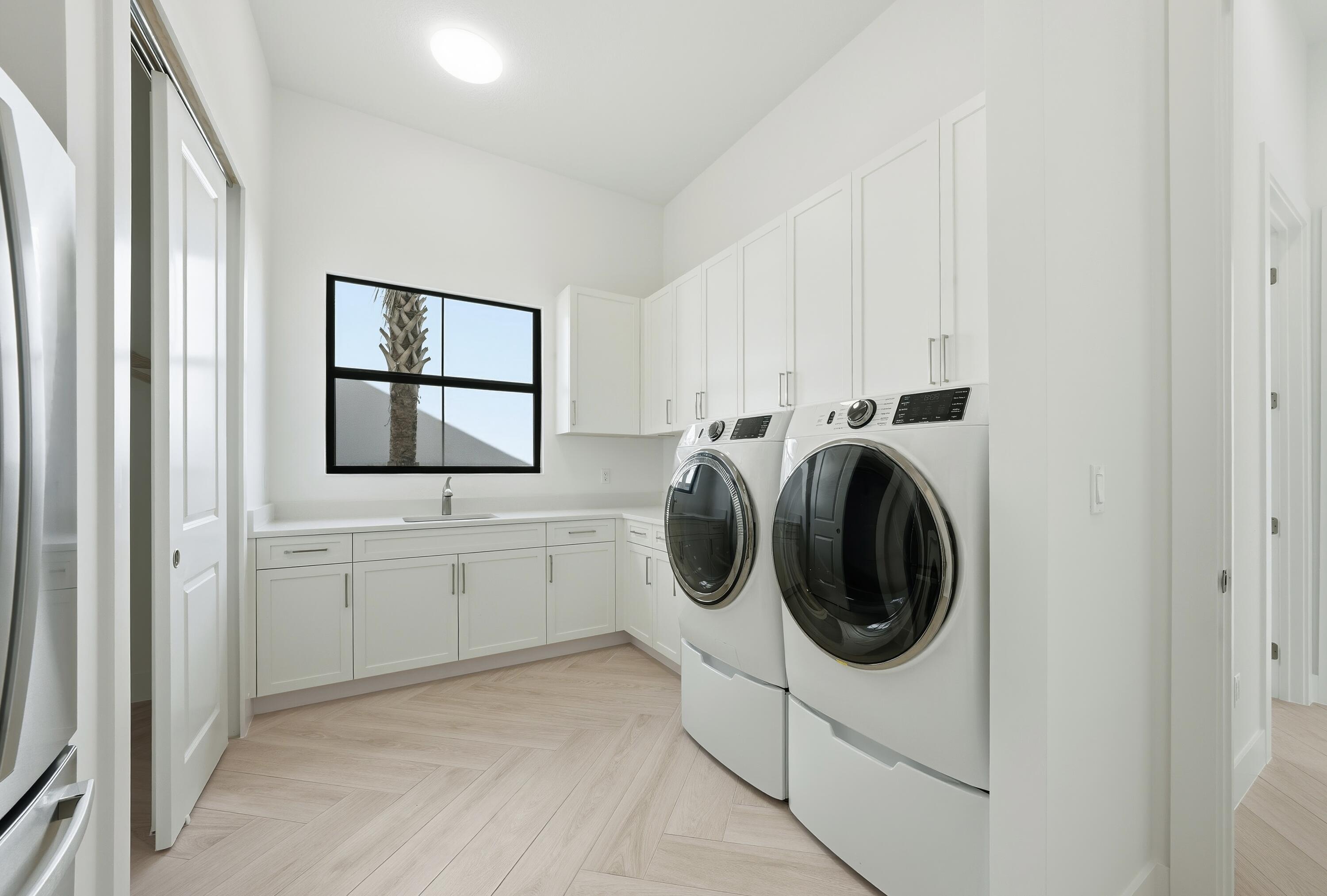 13306 ARTISAN Circle
