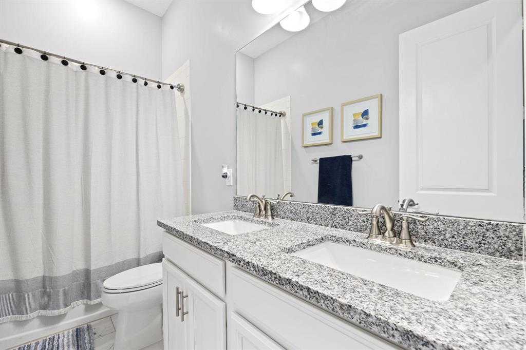 614 SW Pennfield Terrace