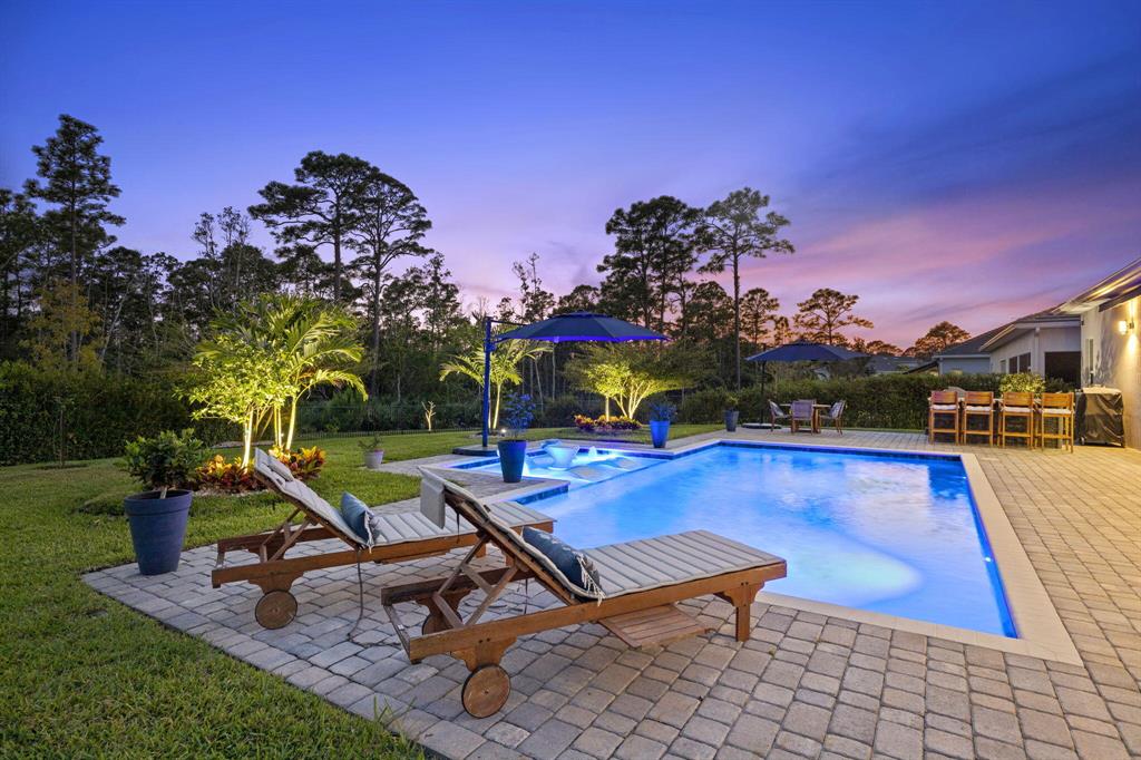 614 SW Pennfield Terrace