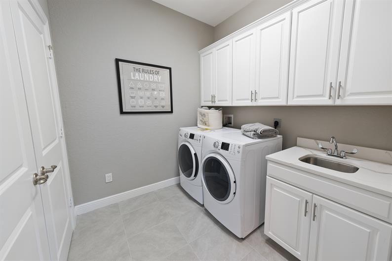 4852 SW Millbrook Lane