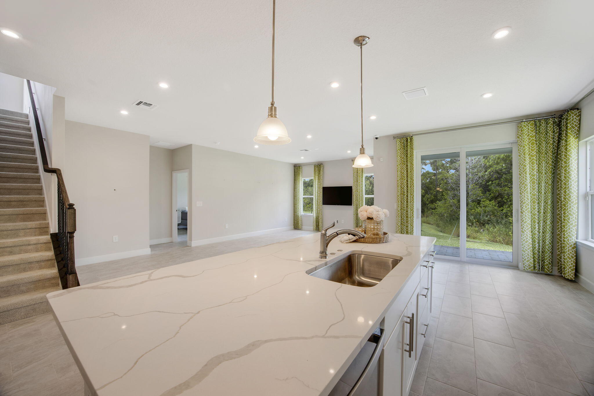 152 SW Pomeroy Street