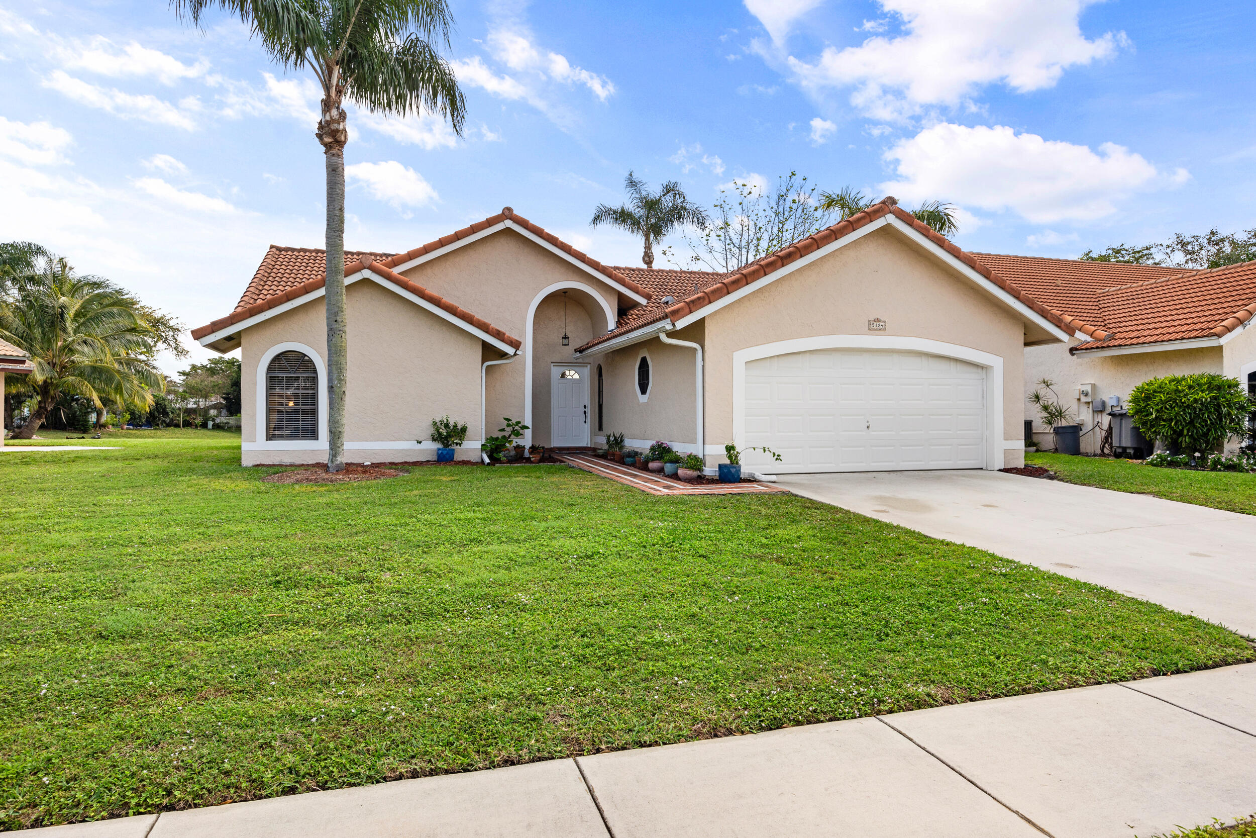 5124 Brian Boulevard