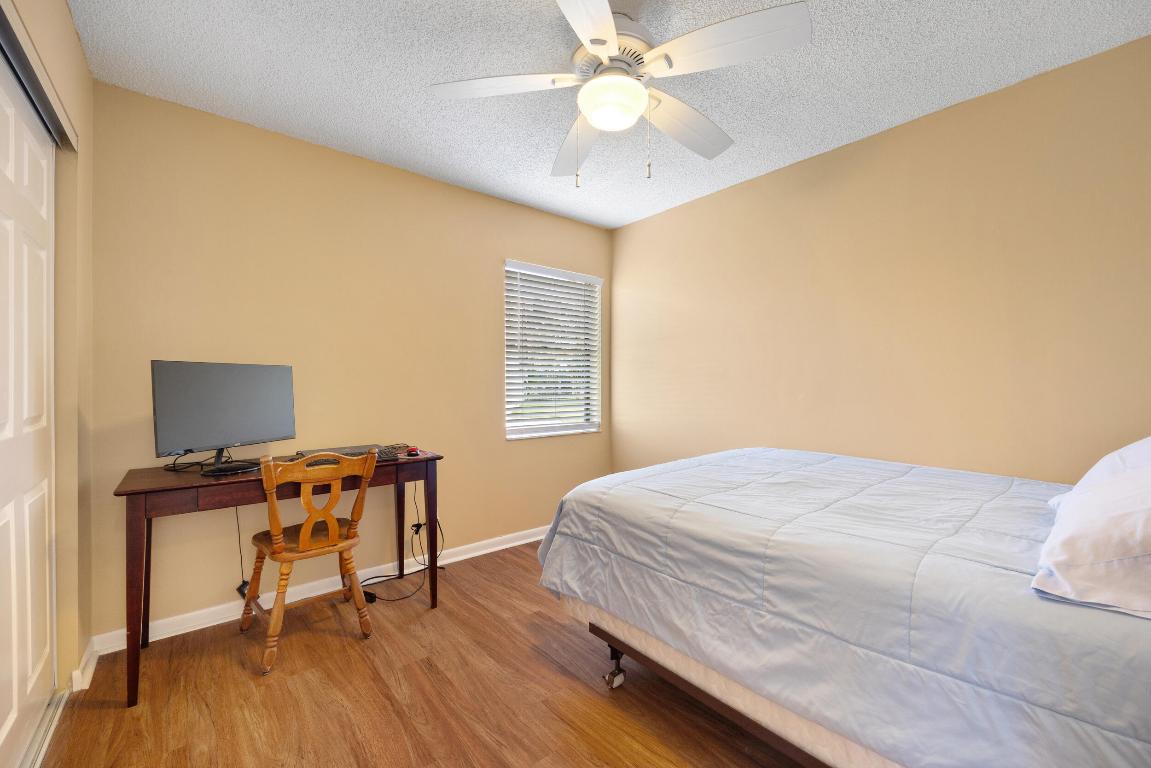 5124 Brian Boulevard