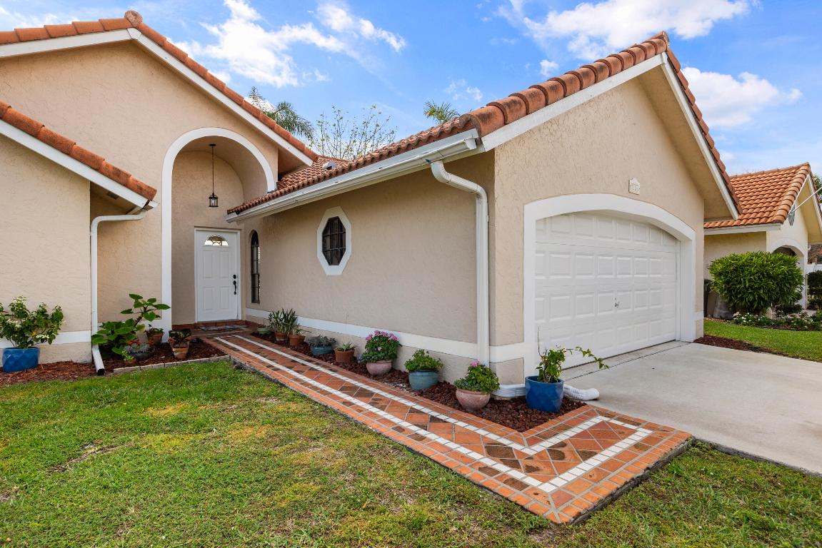 5124 Brian Boulevard