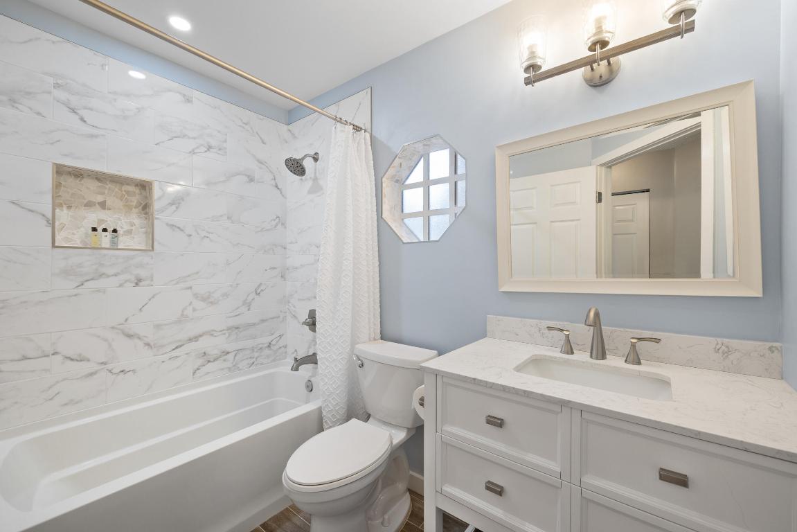 5124 Brian Boulevard