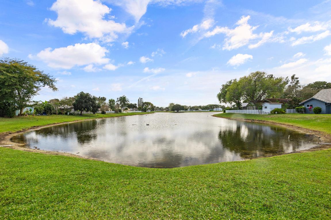 5124 Brian Boulevard