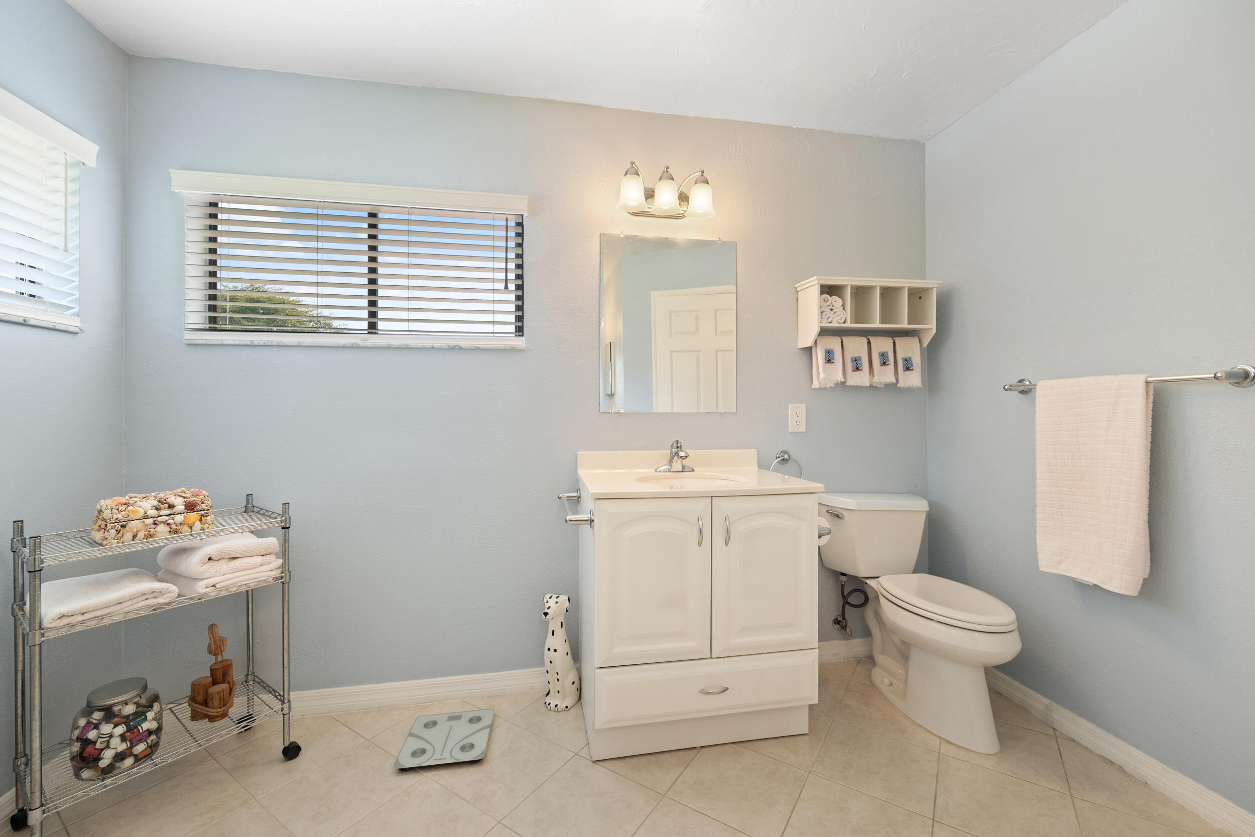 5124 Brian Boulevard