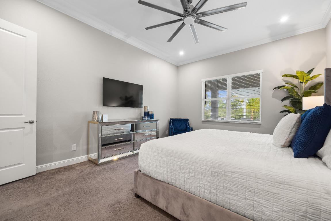 5073 SW Winchester Drive