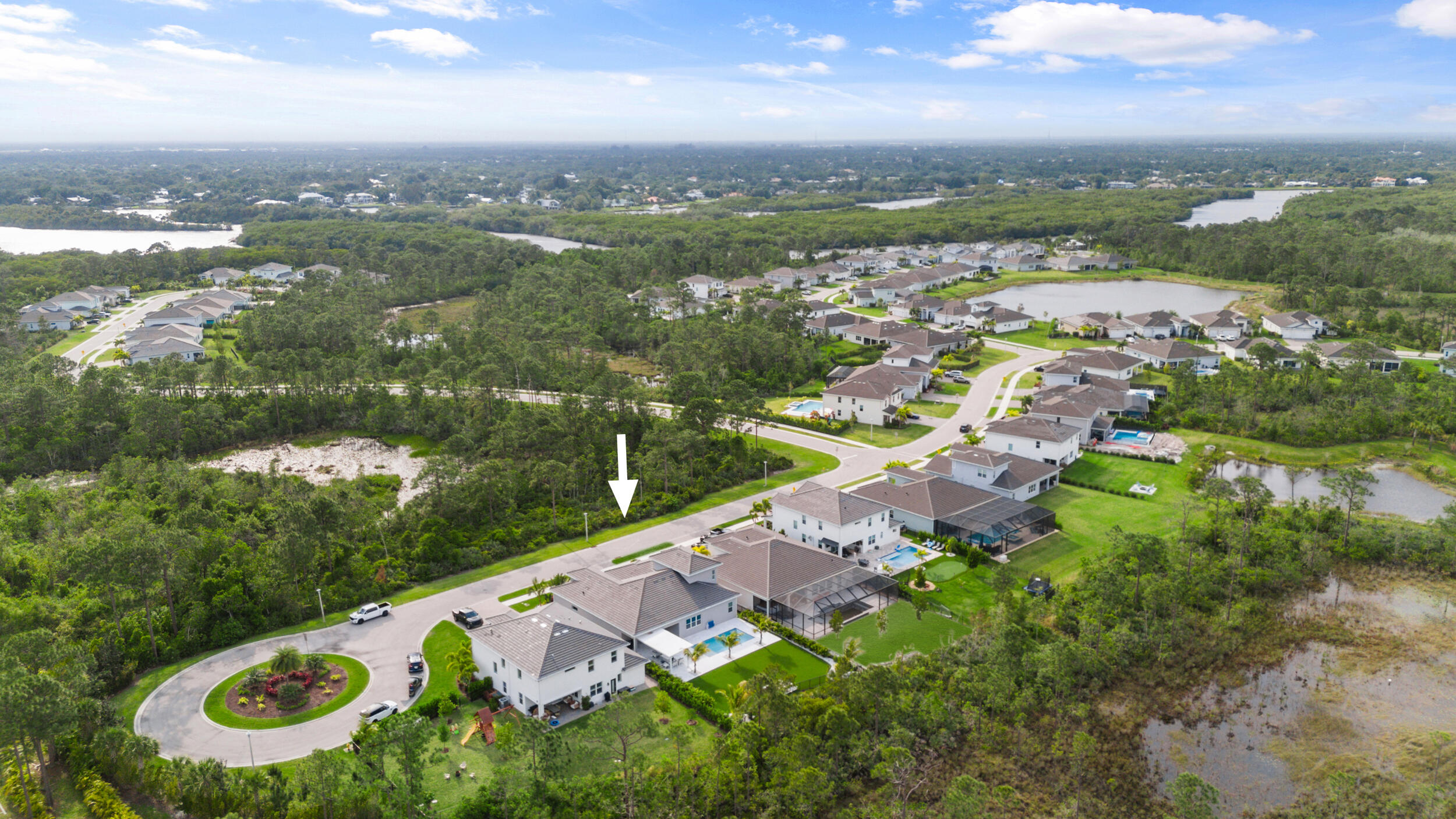 5073 SW Winchester Drive