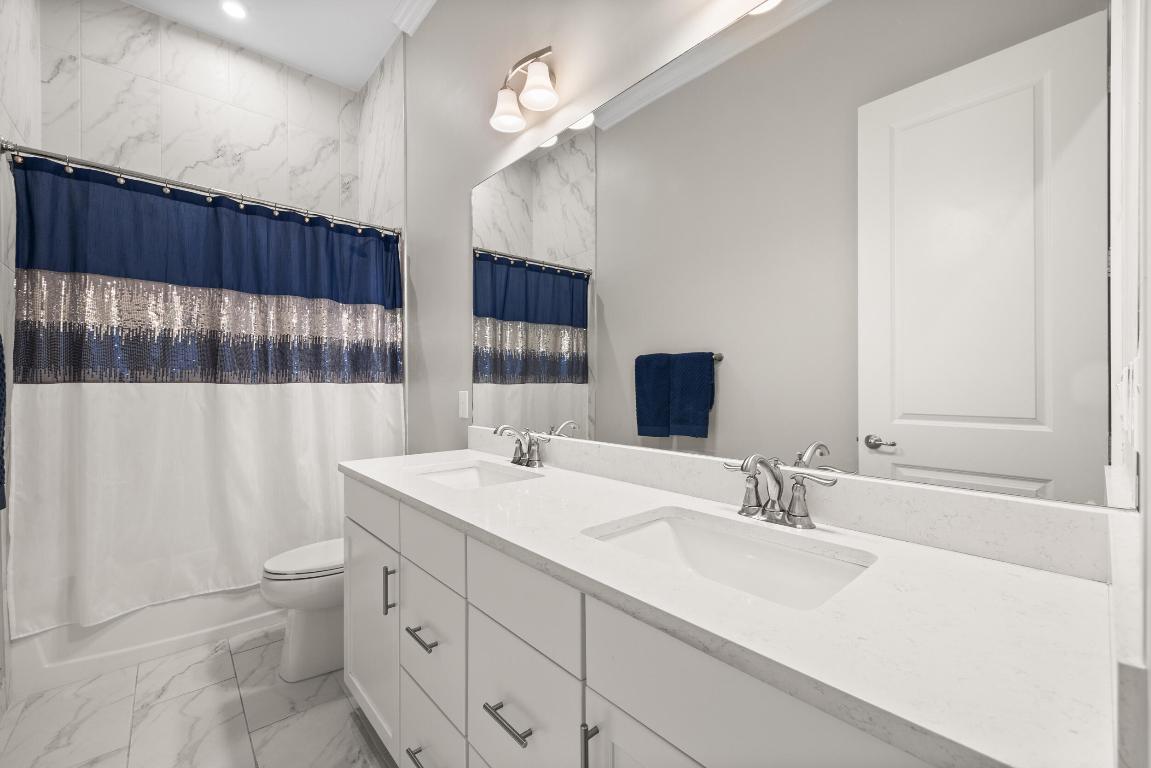 5073 SW Winchester Drive