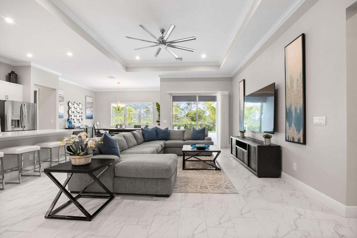 5073 SW Winchester Drive