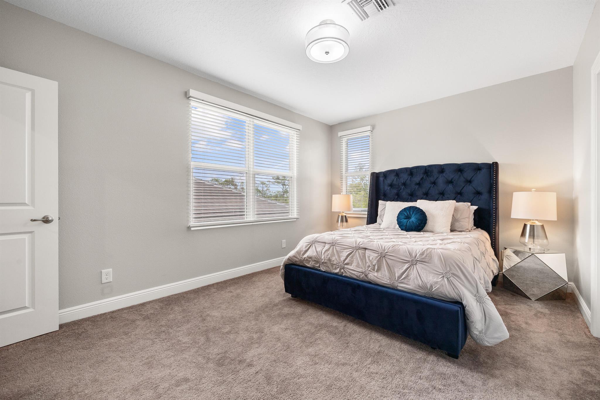 5073 SW Winchester Drive