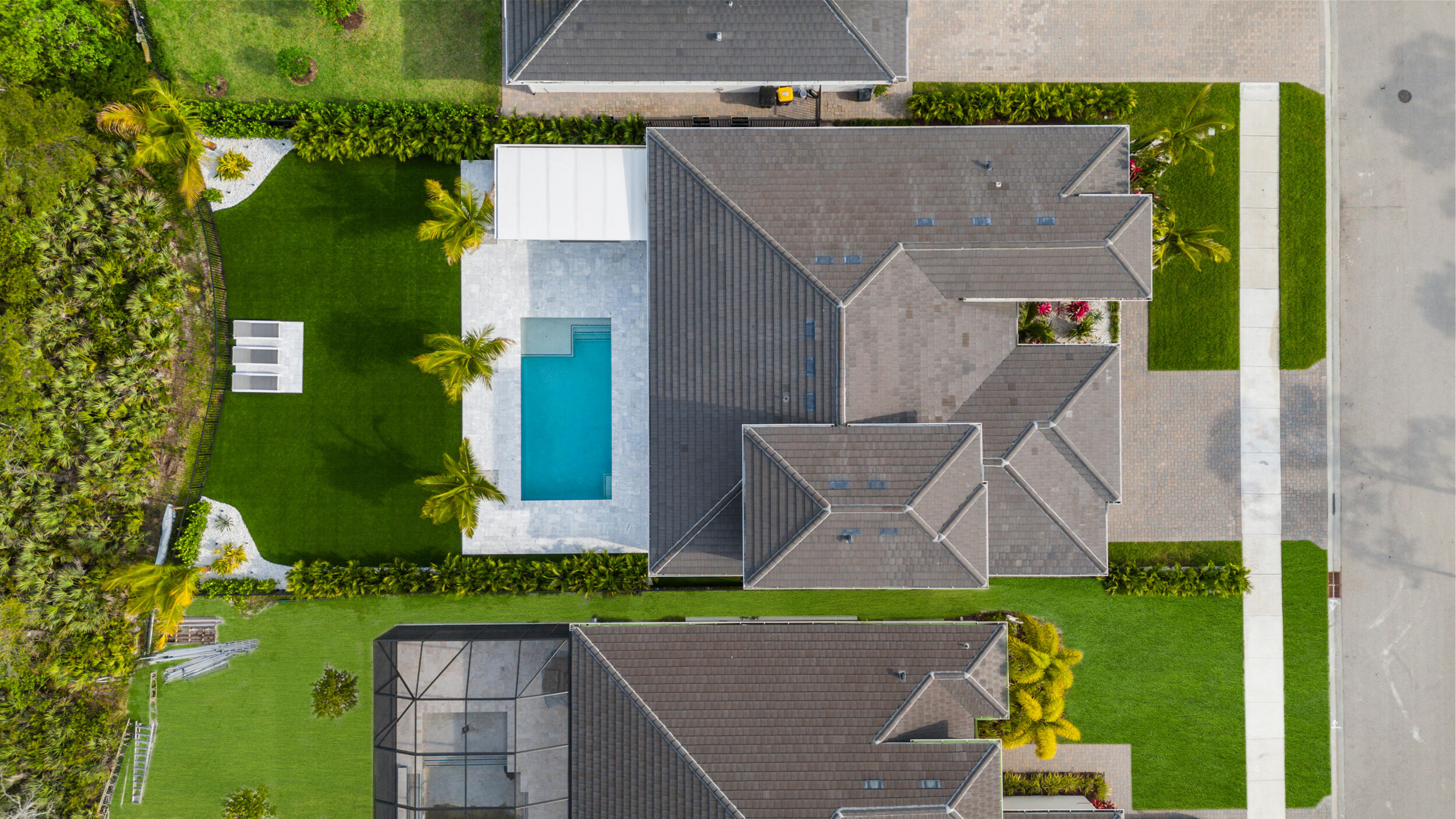 5073 SW Winchester Drive