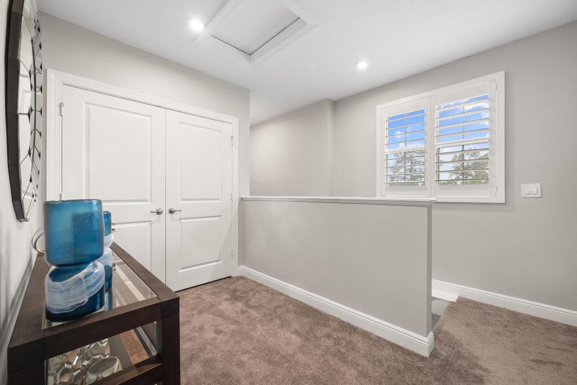 5073 SW Winchester Drive