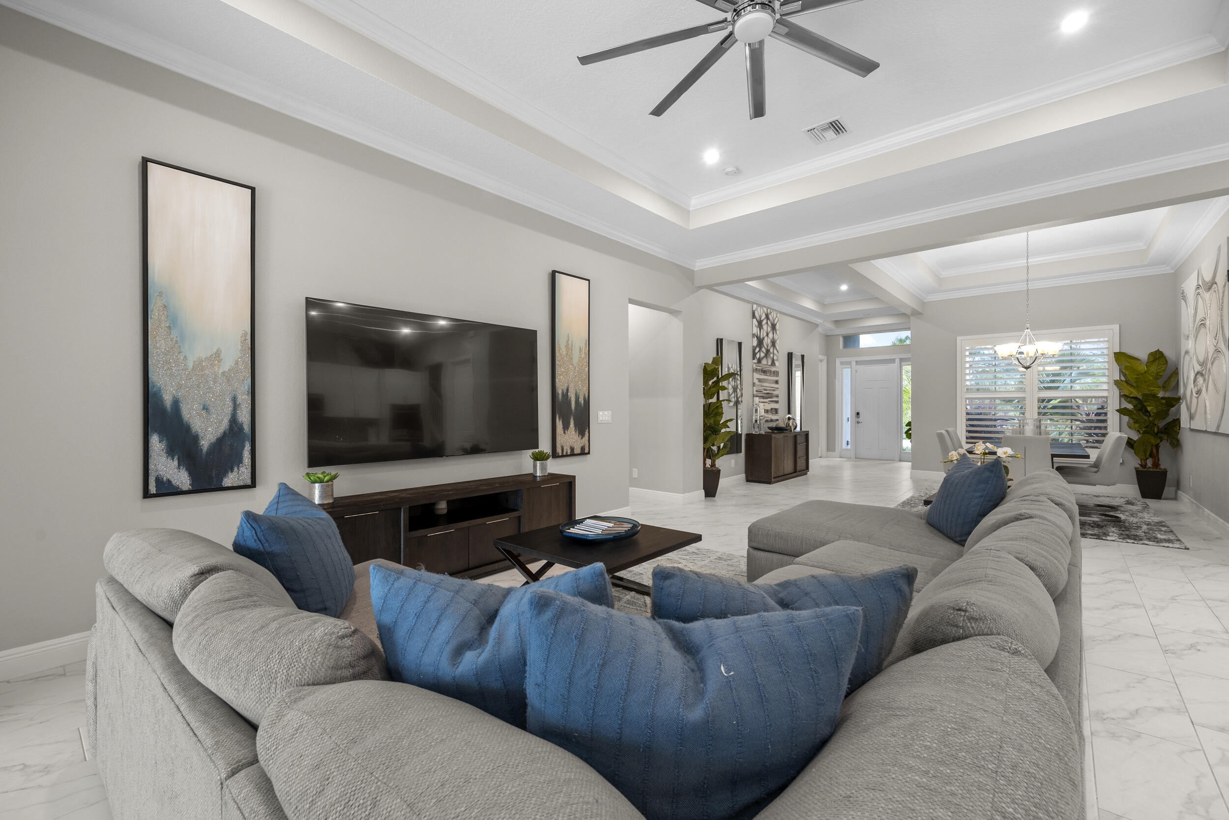 5073 SW Winchester Drive