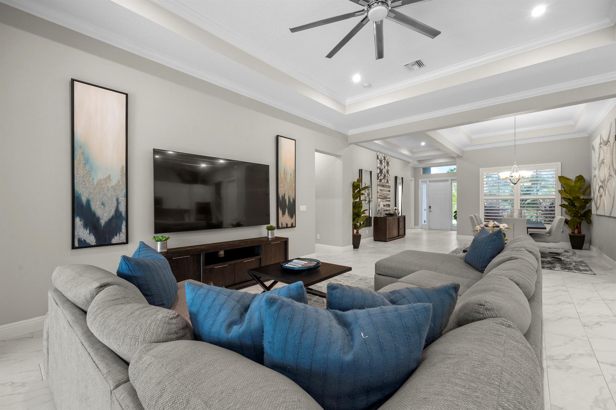 5073 SW Winchester Drive