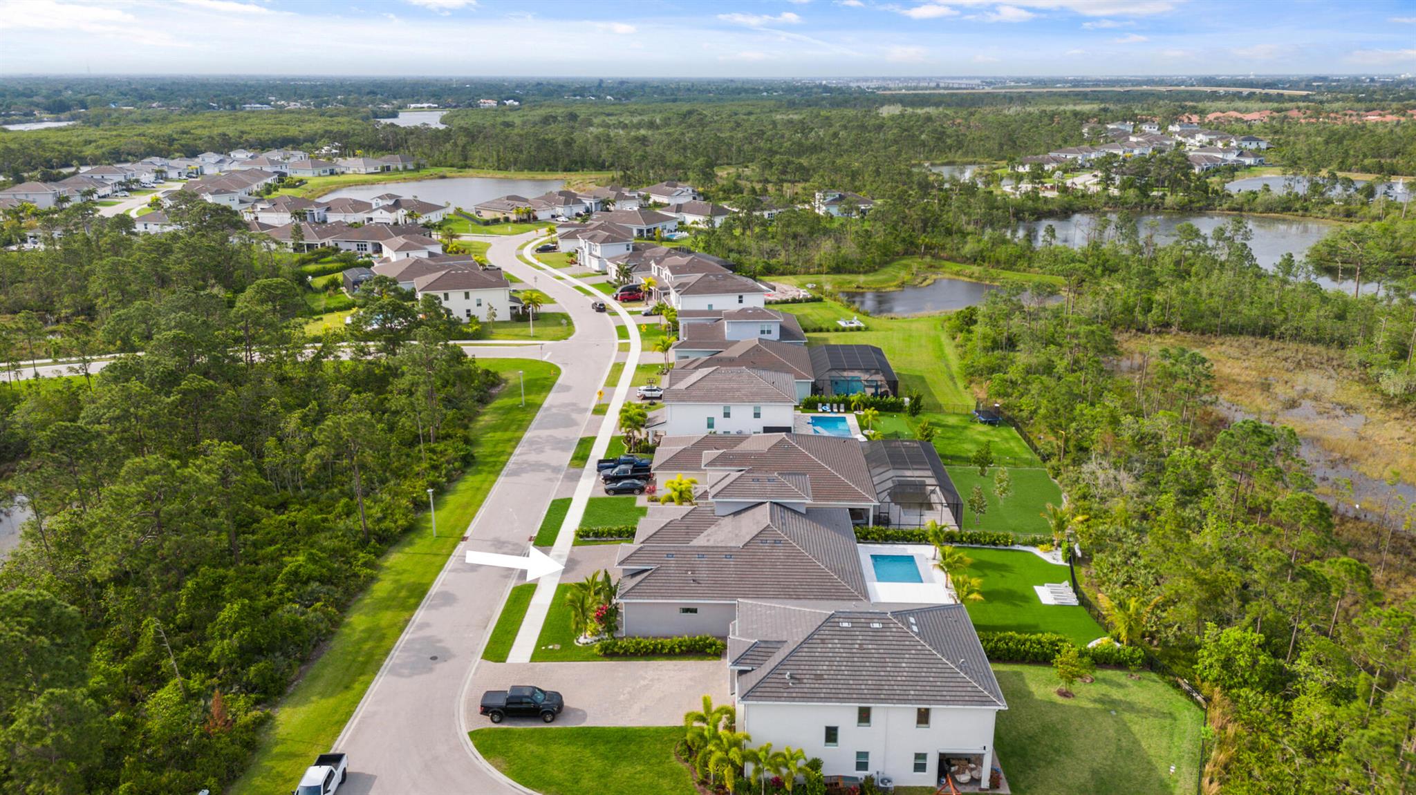 5073 SW Winchester Drive