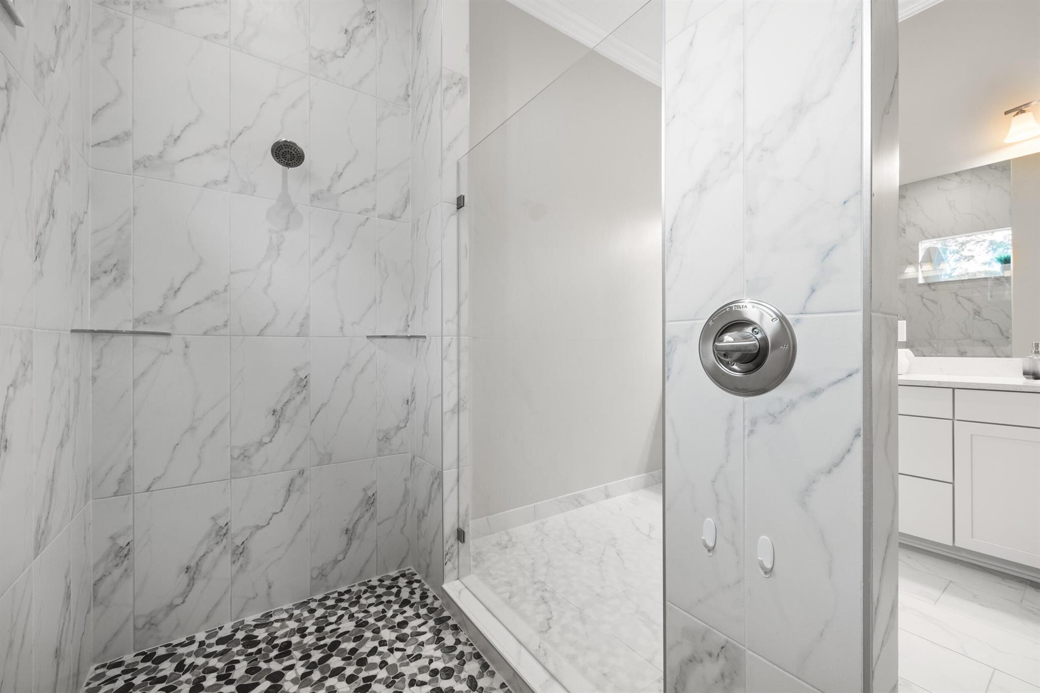 5073 SW Winchester Drive