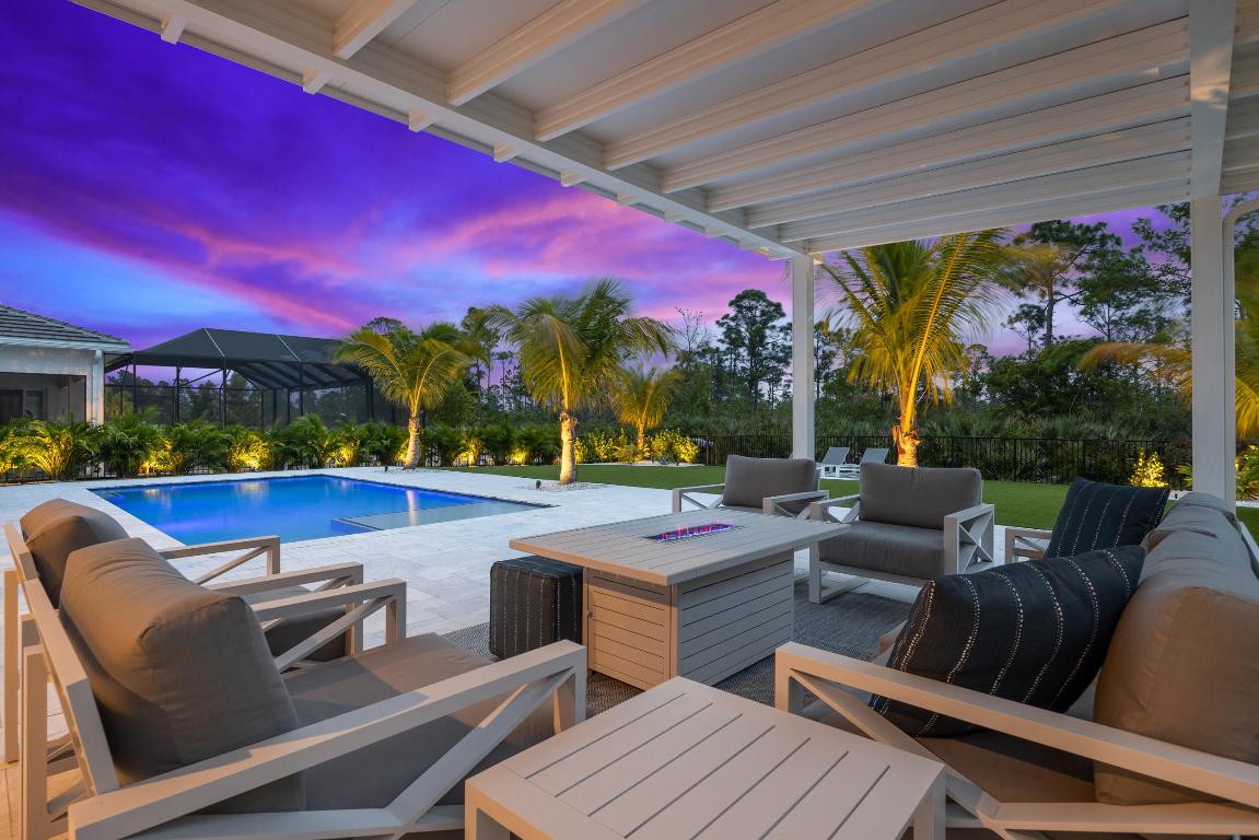 5073 SW Winchester Drive