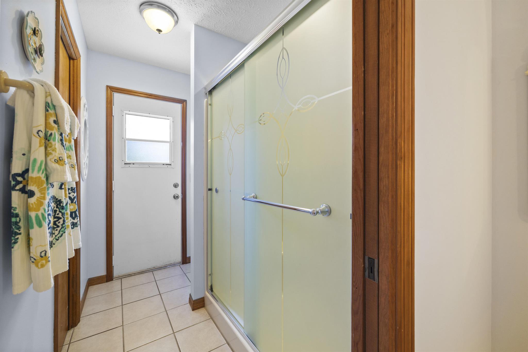 164 SW Airview Avenue