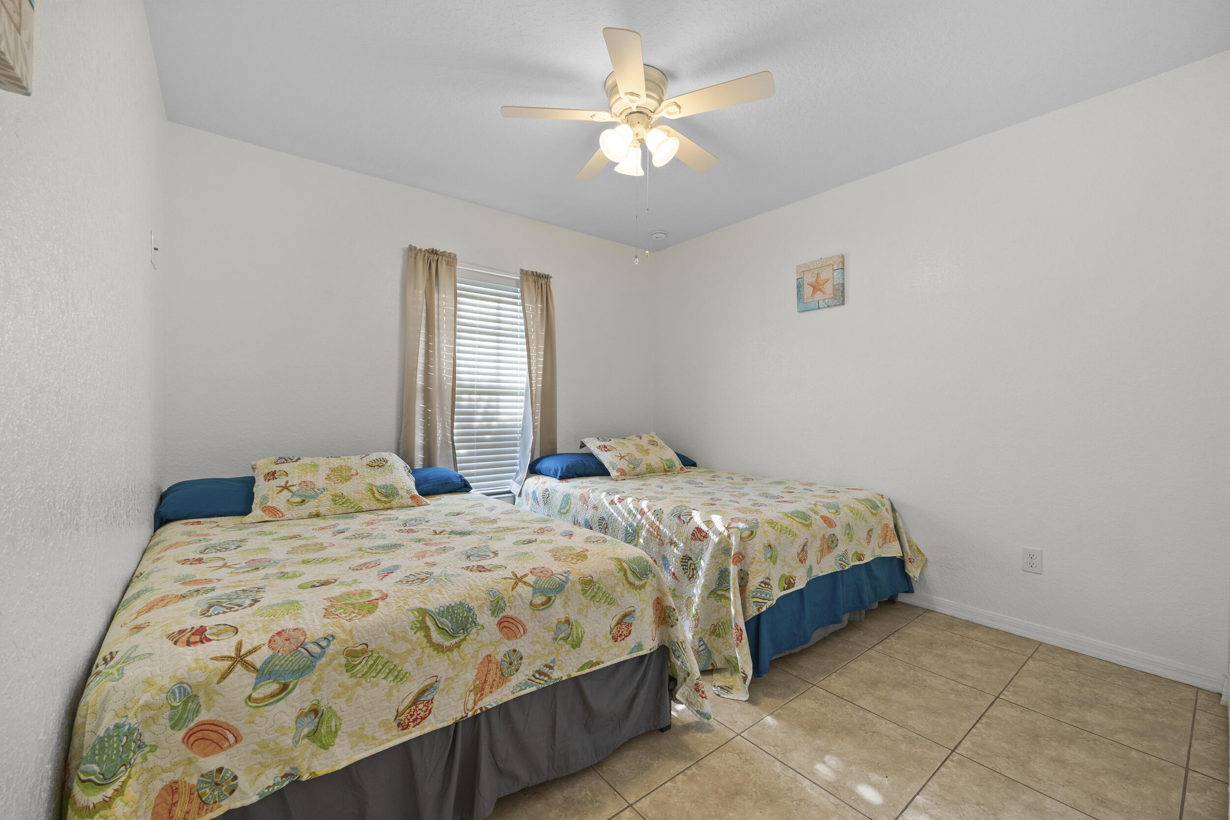 616 NW Monroe Street