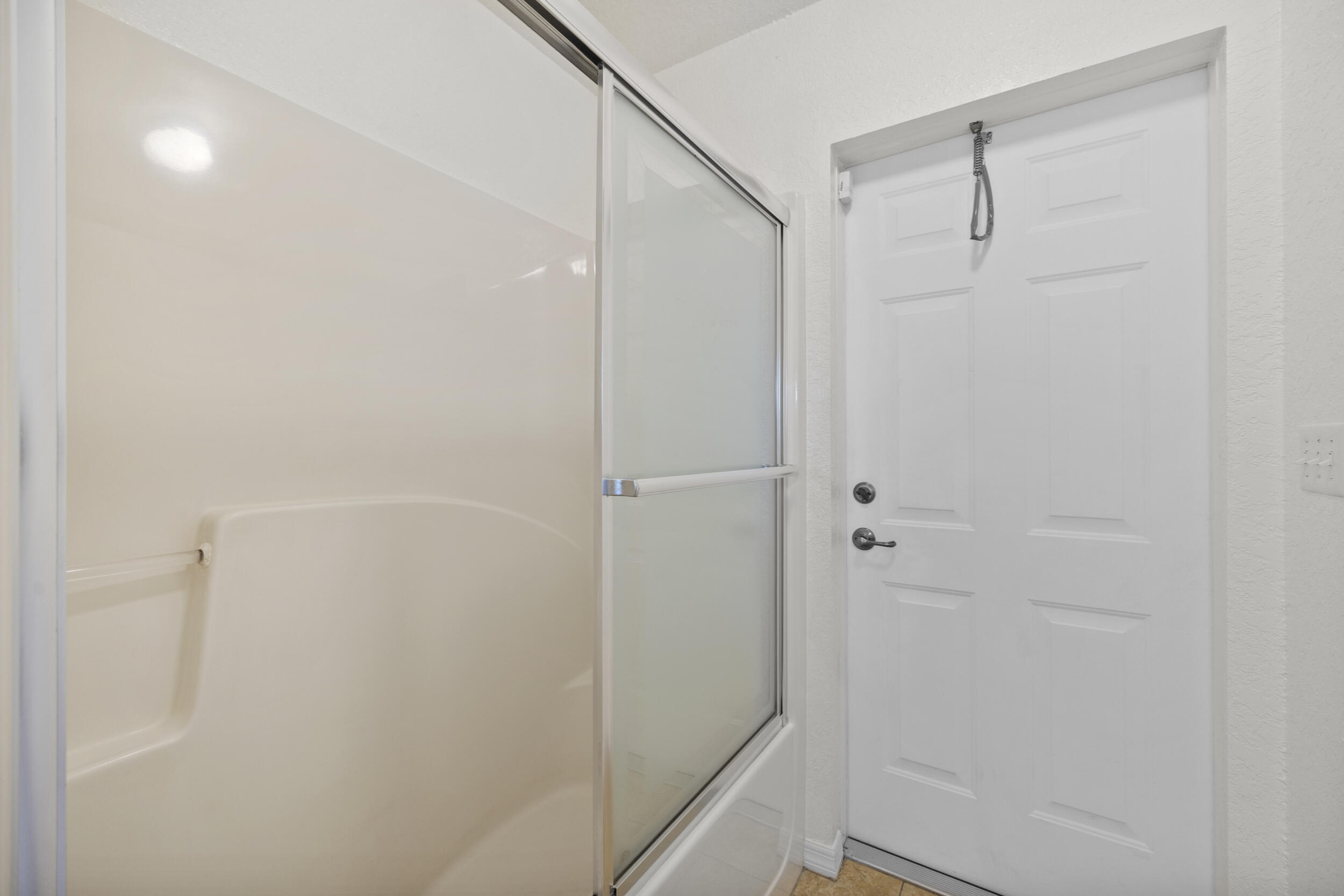 616 NW Monroe Street