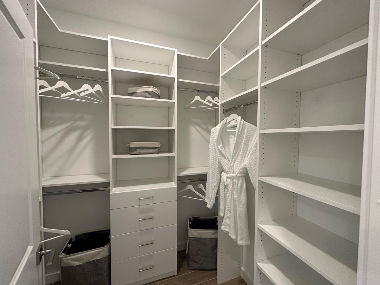 1921 NE Ocean Dunes Drive