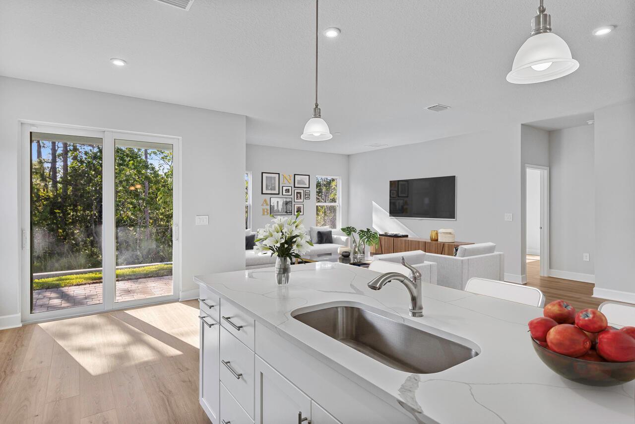 174 SW Pomeroy Street